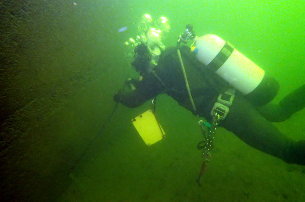 橋台・橋脚潜水調<